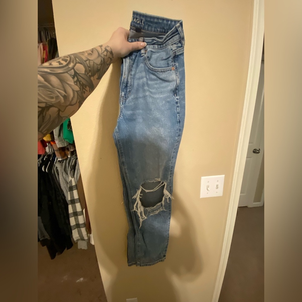 American Eagle Mom Jeans